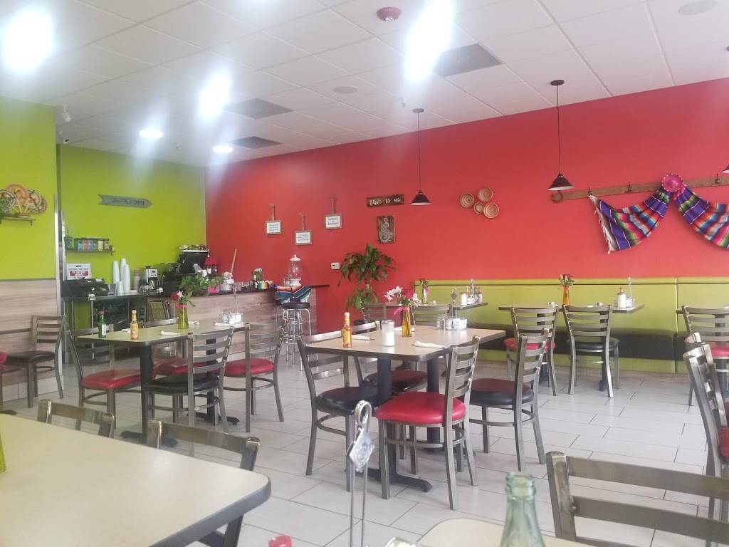 Candelarias Mexican Food & Breakfast | restaurant | 180 W Peckham Ln #1110, Reno, NV 89509, USA | 7755574859 OR +1 775-557-4859