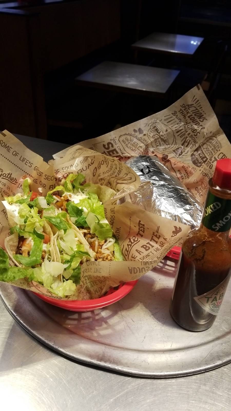 Chipotle Mexican Grill | restaurant | 4130 Tuscarawas St W, Canton, OH 44708, USA | 3304770722 OR +1 330-477-0722