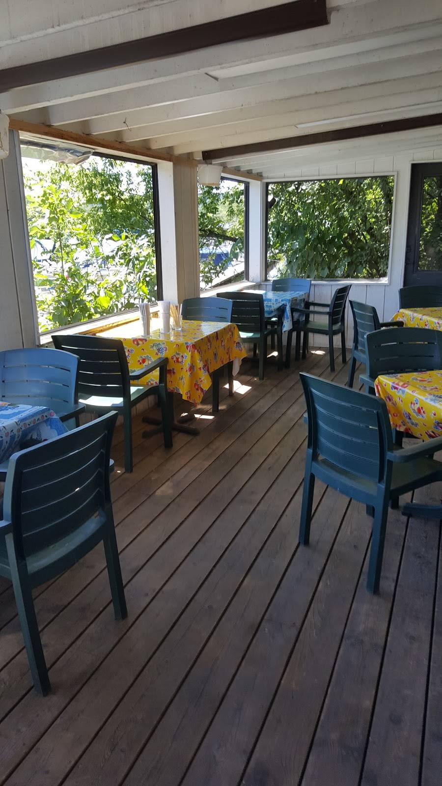 Marine Landing b.o.t.m. | restaurant | 10 Elm St, Marine on St Croix, MN 55047, USA | 6514334577 OR +1 651-433-4577