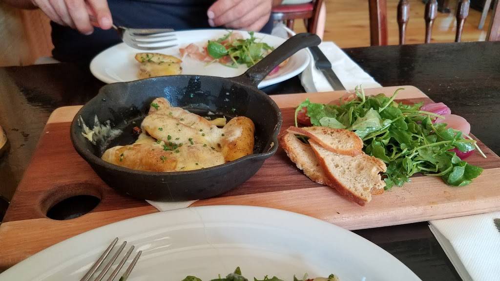 Jagerberg Beer Hall and Tavern | restaurant | 7722 Main St, Hunter, NY 12442, USA | 5186285188 OR +1 518-628-5188