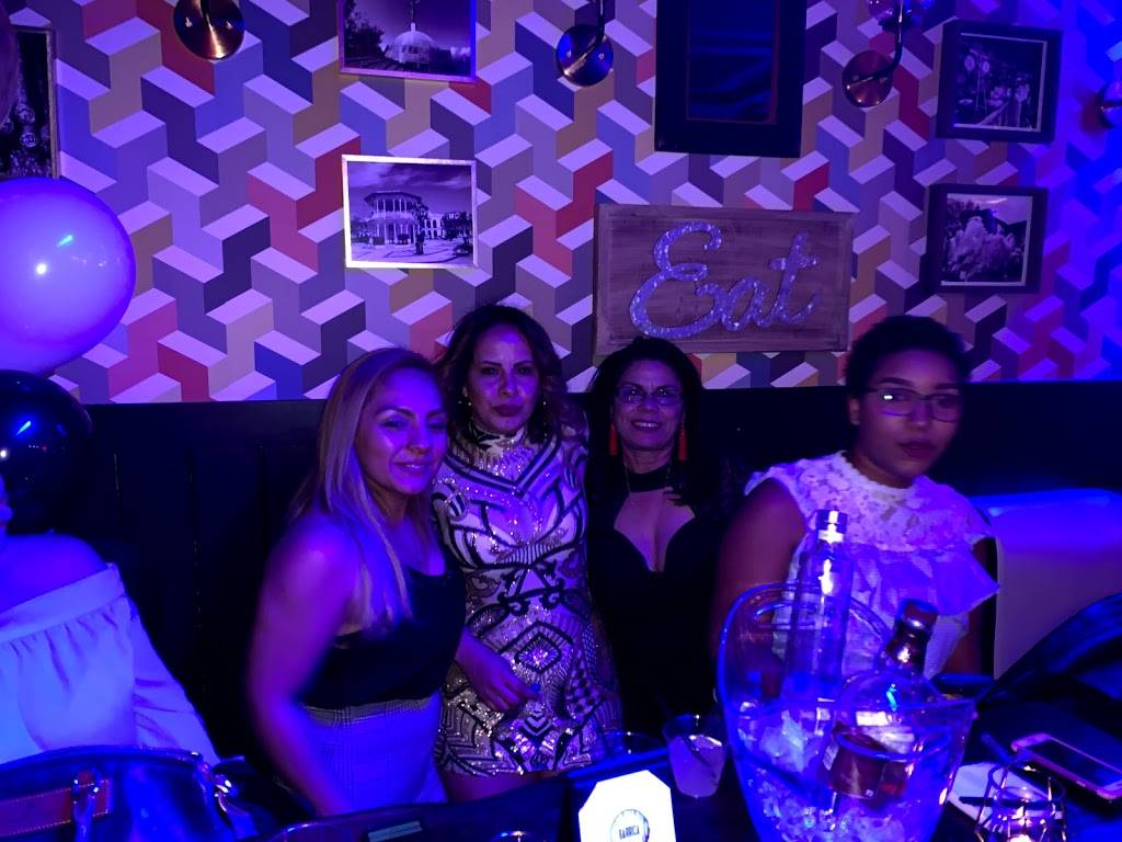 La Barrica Bar & Grill | restaurant | 79-17 Atlantic Ave, Queens, NY 11421, USA | 9173006399 OR +1 917-300-6399