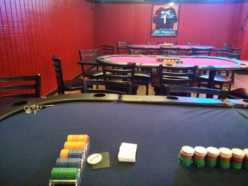 Misfits Sports Bar And Grill | restaurant | 11475 W Colfax Ave, Lakewood, CO 80215, USA | 3032333000 OR +1 303-233-3000