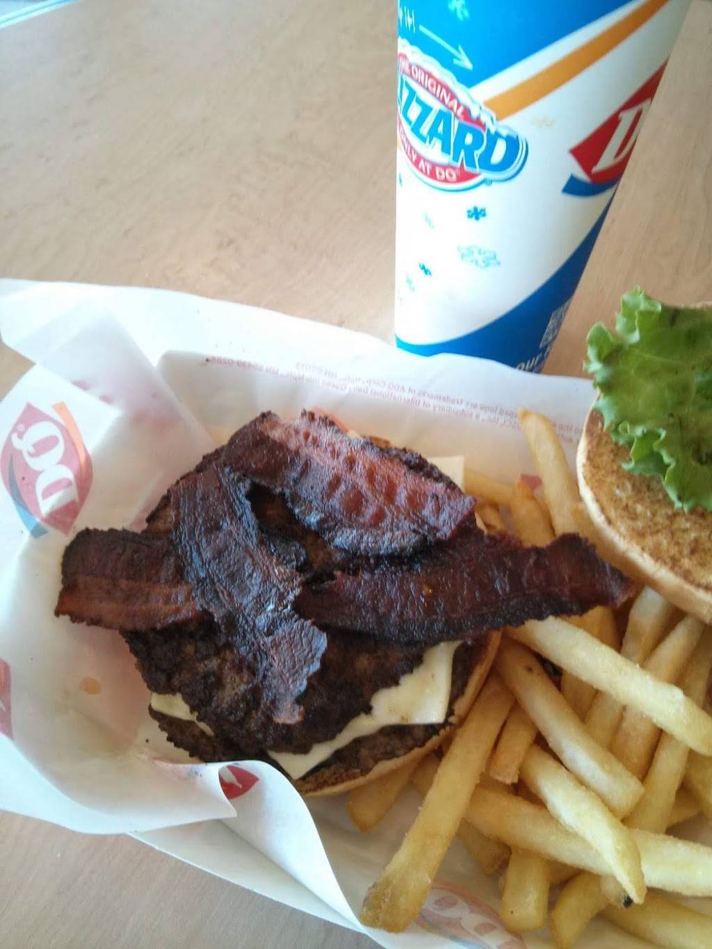Dairy Queen Grill & Chill | restaurant | 4000 Annapolis Ln N, Plymouth, MN 55447, USA | 7635572830 OR +1 763-557-2830