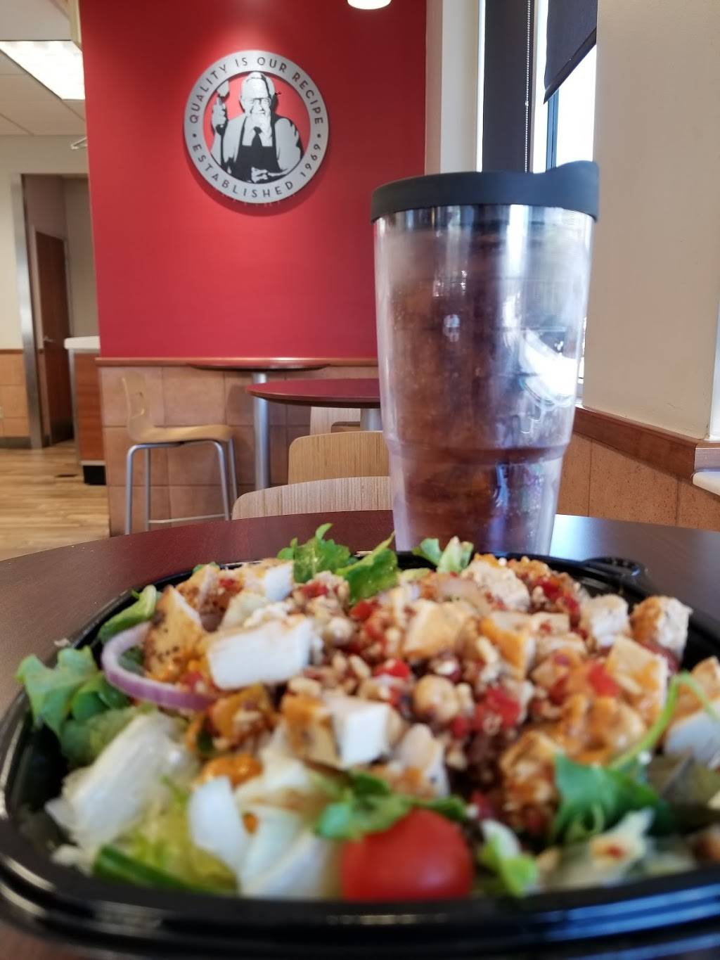 Wendys | restaurant | 11760 Oakhurst Rd, Largo, FL 33774, USA | 7275955264 OR +1 727-595-5264
