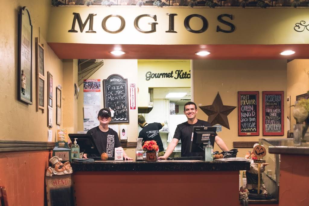 Mogios Gourmet Pizza at Sachse Texas | restaurant | 5250 TX-78, st# 500, Sachse, TX 75048, USA | 9726753400 OR +1 972-675-3400