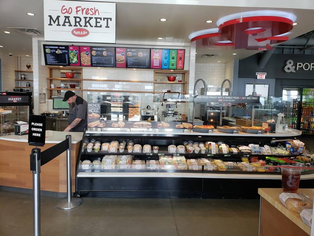 Kum & Go | meal takeaway | 525 Wooten Rd, Colorado Springs, CO 80915, USA | 7195593480 OR +1 719-559-3480