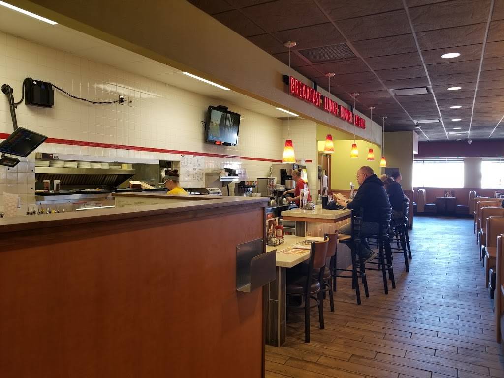 Dennys | restaurant | 310 E McCoy Blvd, Tomah, WI 54660, USA | 6083722691 OR +1 608-372-2691