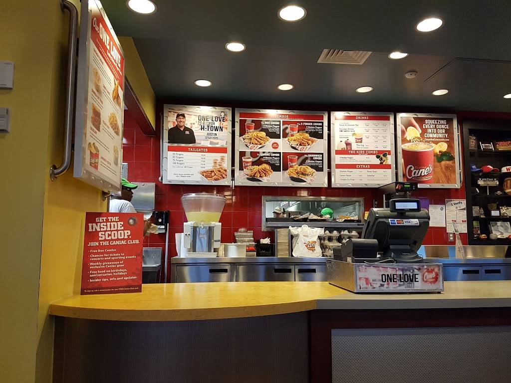 Raising Canes Chicken Fingers | meal takeaway | 3007 Ella Blvd, Houston, TX 77018, USA | 7138808799 OR +1 713-880-8799
