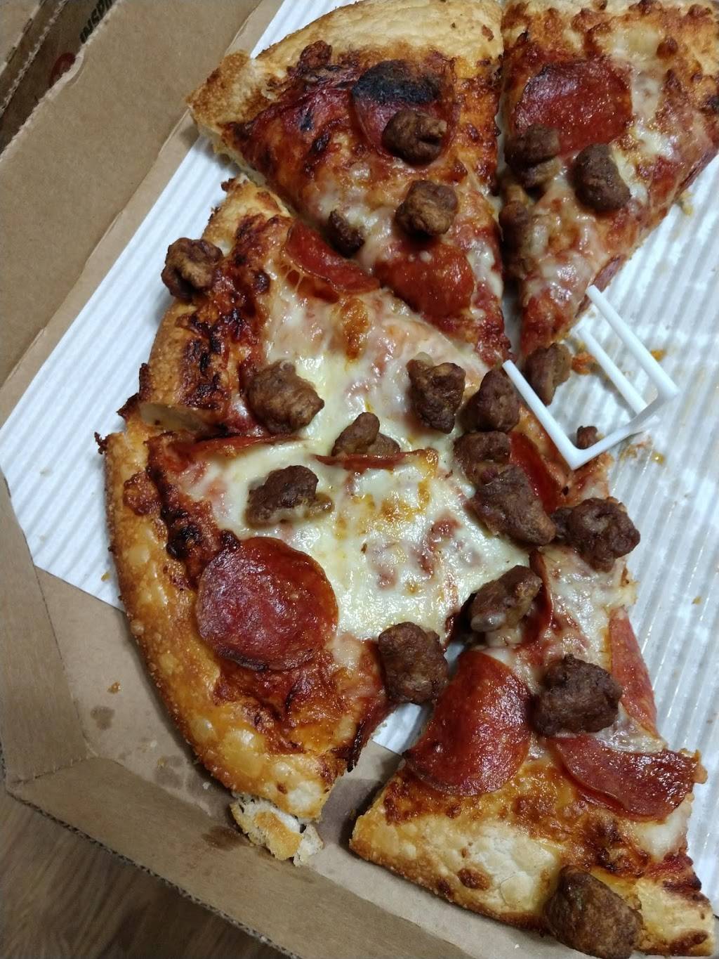 Pizza Hut | restaurant | 2955 Derr Rd, Springfield, OH 45503, USA | 9373902777 OR +1 937-390-2777