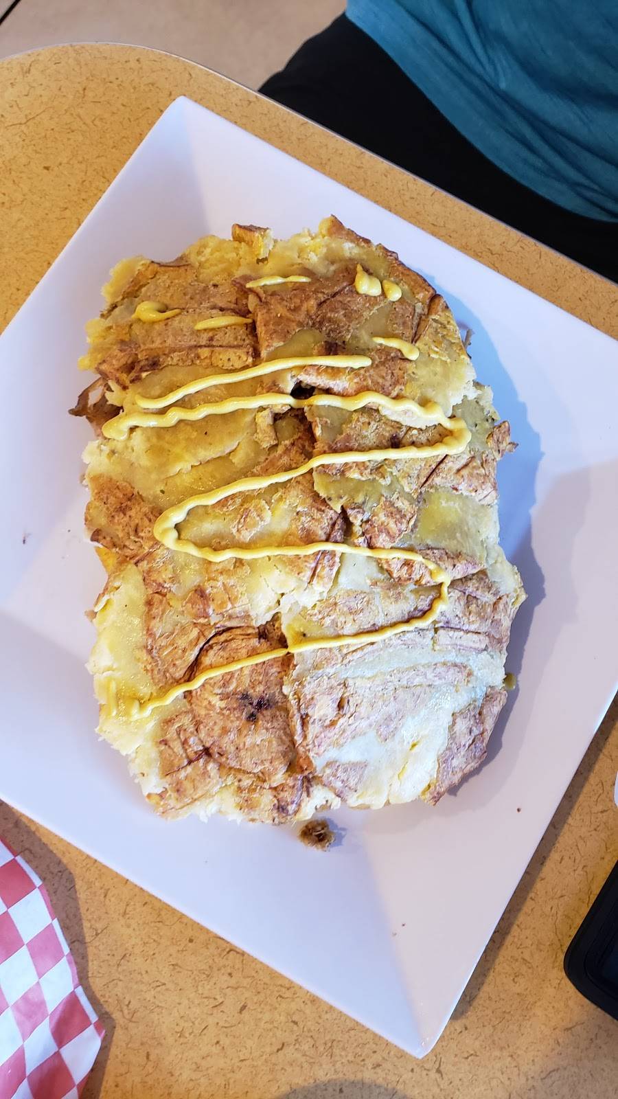 Antojitos Navideños | restaurant | 635 Robin Rd, Lakeland, FL 33803, USA | 8635006585 OR +1 863-500-6585