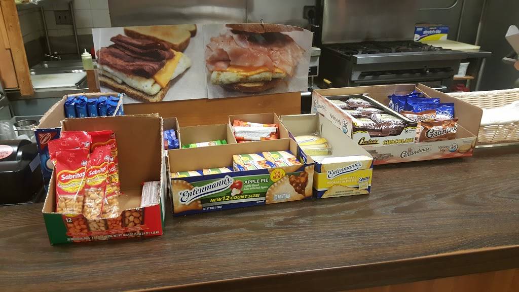 Sea Port Coffee Shop | restaurant | 1201 Corbin St, Elizabeth, NJ 07201, USA | 9082897768 OR +1 908-289-7768