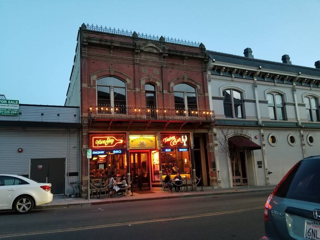 Bounty Hunter | restaurant | 975 1st St, Napa, CA 94559, USA | 7072263976 OR +1 707-226-3976