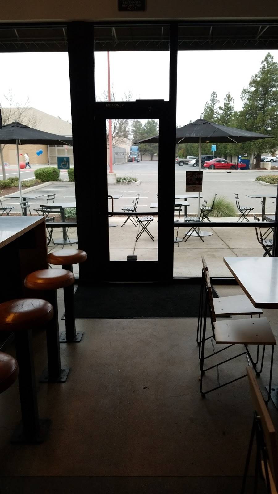 Chipotle Mexican Grill | restaurant | 2310 Tienda Dr Ste 200, Lodi, CA 95242, USA | 2093710881 OR +1 209-371-0881