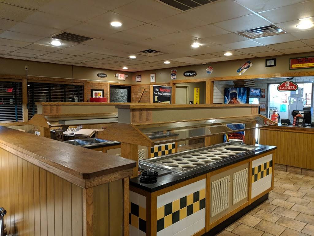 Pizza Hut | restaurant | 409 N Mattis Ave, Champaign, IL 61821, USA | 2173598807 OR +1 217-359-8807