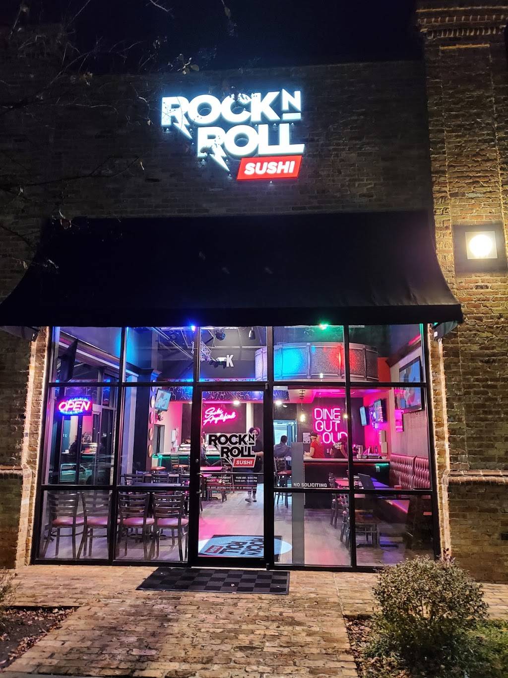 Rock N Roll Sushi | restaurant | 733 Lake Harbour Dr suite k, Ridgeland, MS 39157, USA | 7693001911 OR +1 769-300-1911
