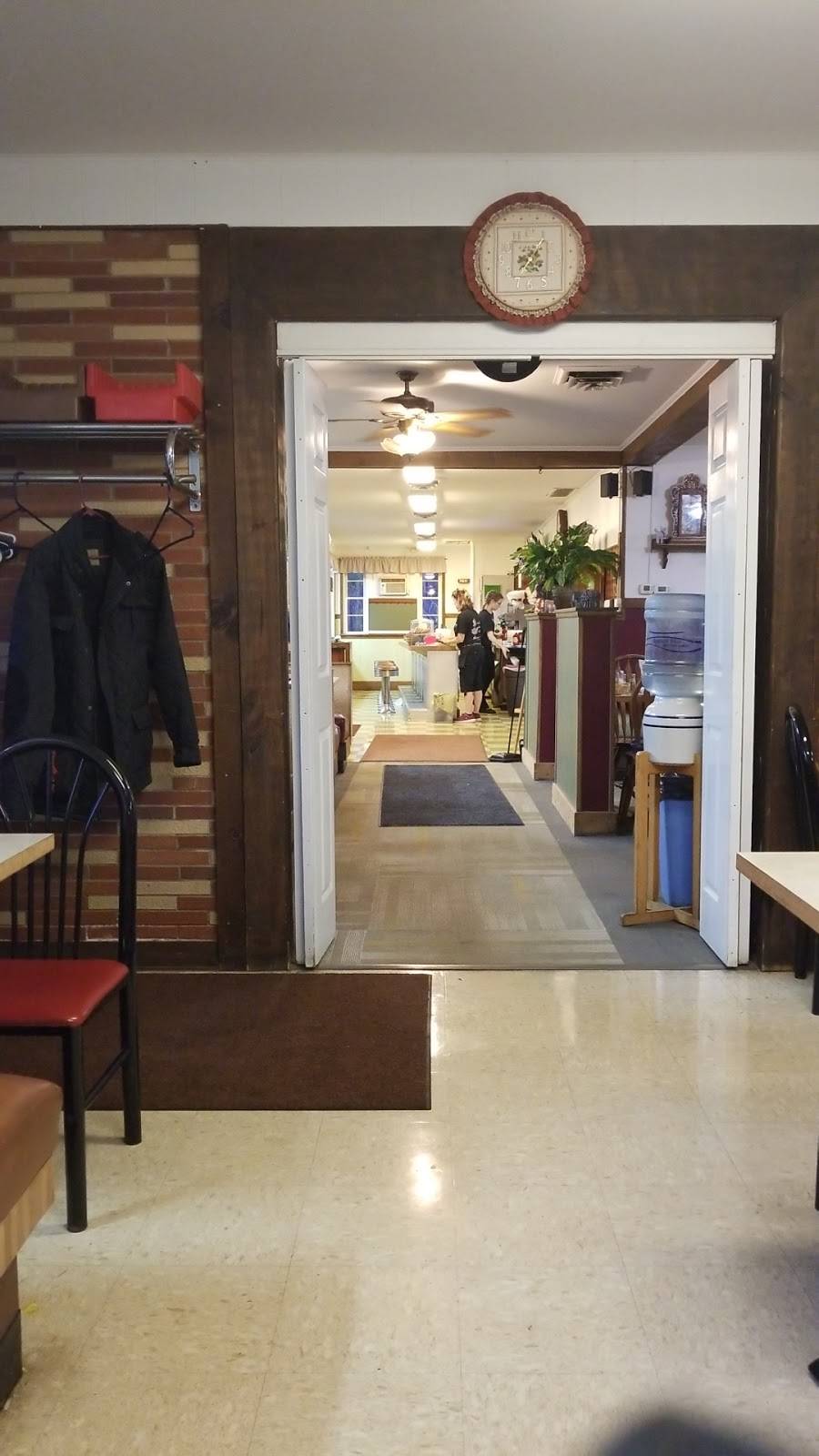 The Korner Restaurant | restaurant | 9177 Mahoning Ave, North Jackson, OH 44451, USA | 3305389963 OR +1 330-538-9963