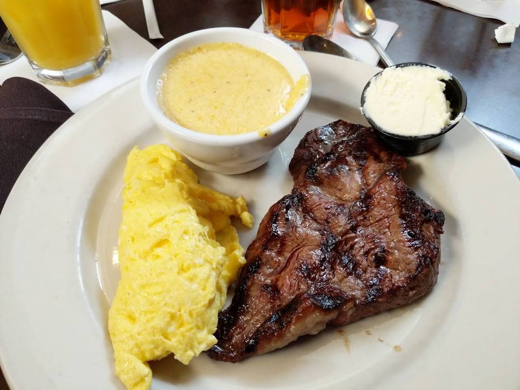 Hilltop Grille | restaurant | 2310 W Broad St, Athens, GA 30606, USA | 7063537667 OR +1 706-353-7667