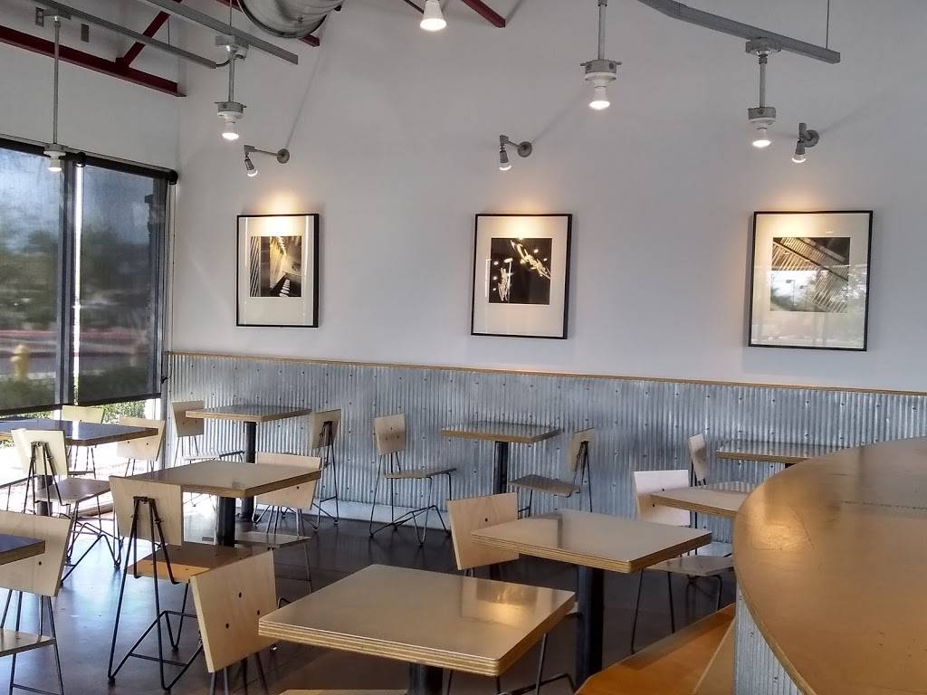 Chipotle Mexican Grill | restaurant | 1560 N Litchfield Rd, Goodyear, AZ 85395, USA | 6235360025 OR +1 623-536-0025