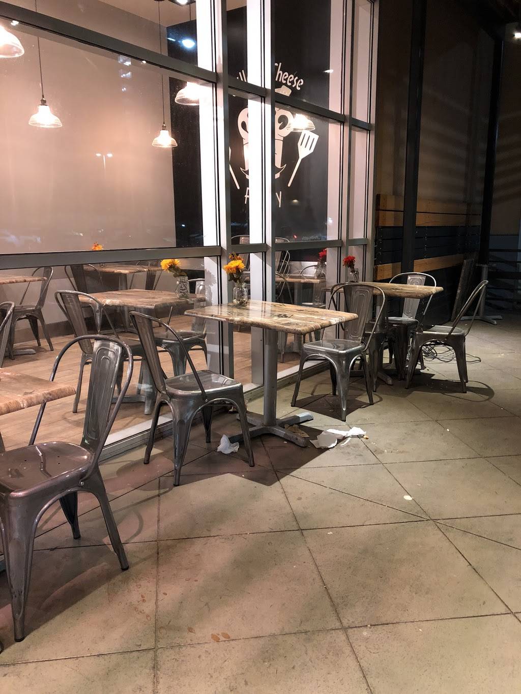 The Grilled Cheese Factory | restaurant | 24201 Valencia Blvd #104, Valencia, CA 91355, USA | 6618881502 OR +1 661-888-1502