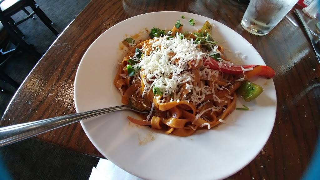 Grazies Italian Grill | restaurant | 2851 S Oneida St, Green Bay, WI 54304, USA | 9204996365 OR +1 920-499-6365