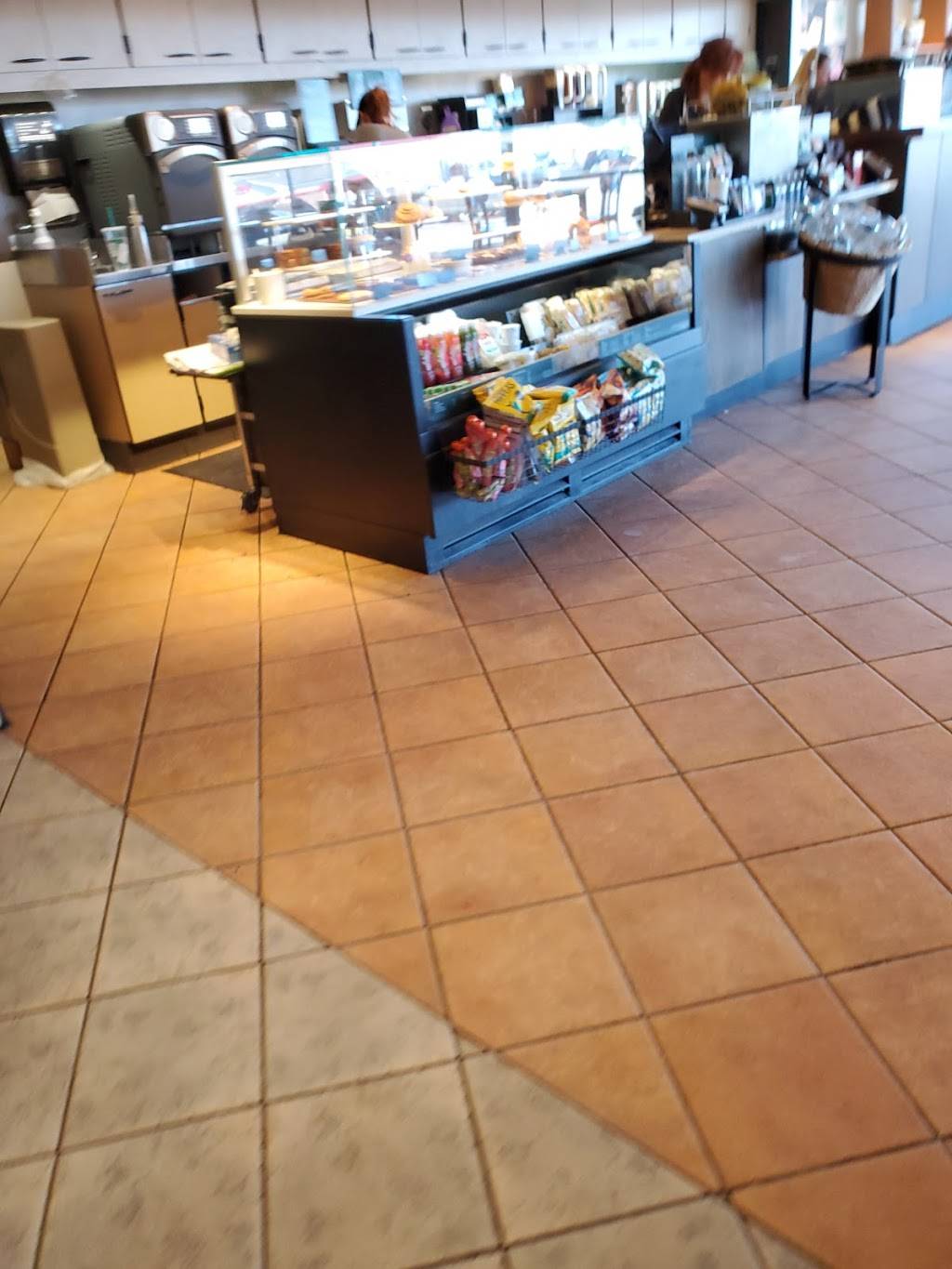 Starbucks | cafe | 5129 Highland Rd, Waterford Twp, MI 48327, USA | 2486189498 OR +1 248-618-9498