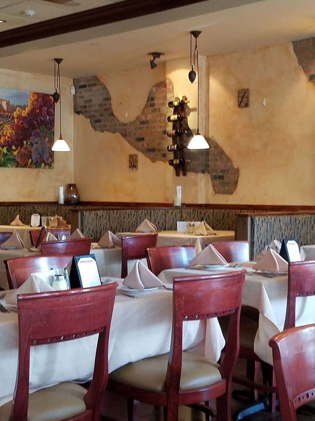 Raimos Brick Oven Pizzeria & Trattoria of Amityville | restaurant | 45 Merrick Rd, Amityville, NY 11701, USA | 6316083260 OR +1 631-608-3260