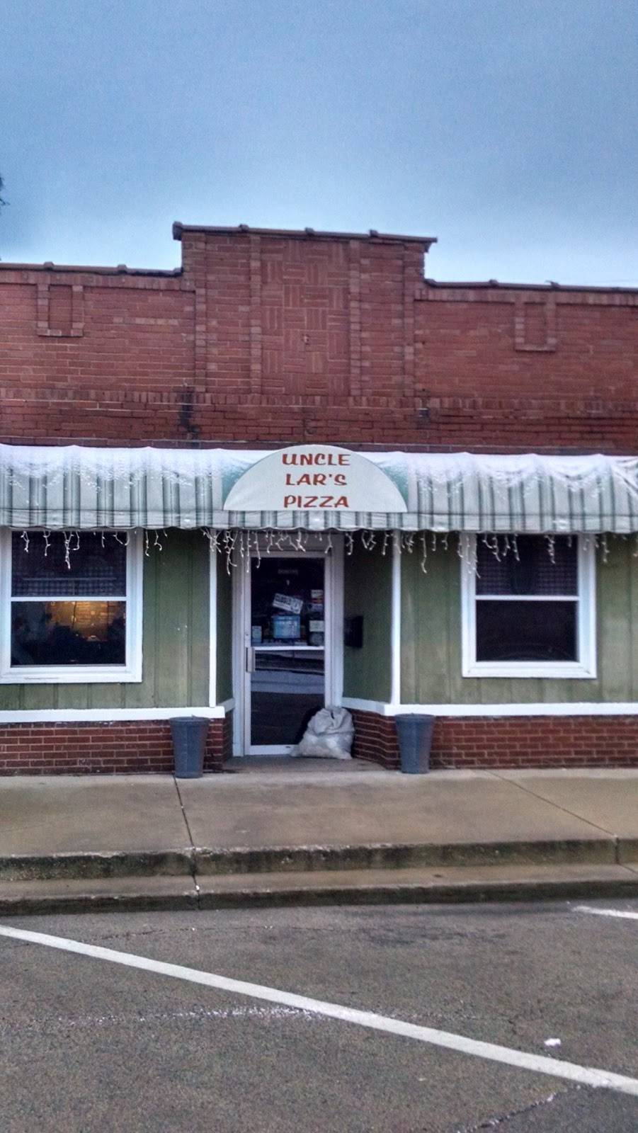 Uncle Lars Pizza | restaurant | 108 W Main St, Plano, IL 60545, USA | 6305523535 OR +1 630-552-3535