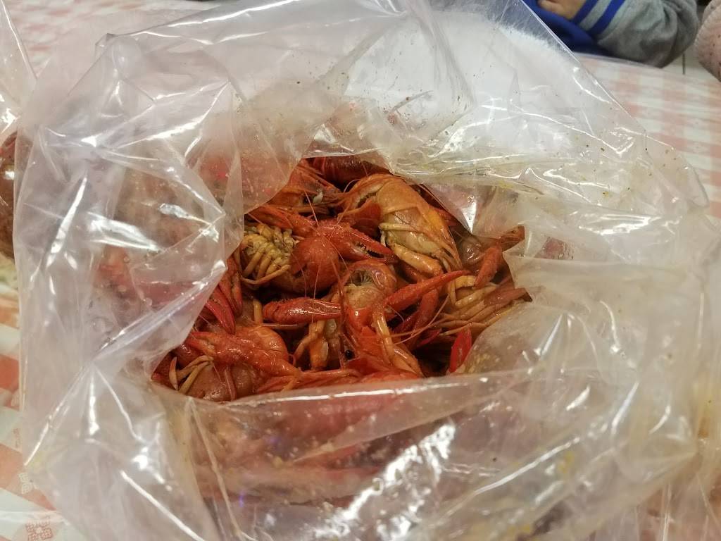 Cajun Corner | restaurant | 10904 Scarsdale Blvd # 252, Houston, TX 77089, USA | 2814646809 OR +1 281-464-6809