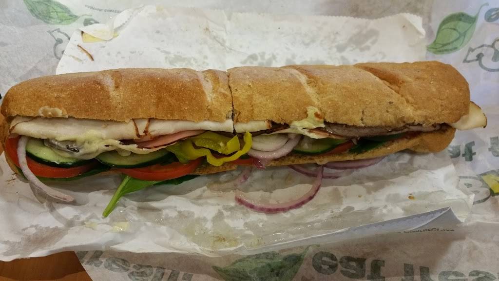 Subway Restaurants | restaurant | 1950 W Indian School Rd #3, Phoenix, AZ 85015, USA | 6022747771 OR +1 602-274-7771