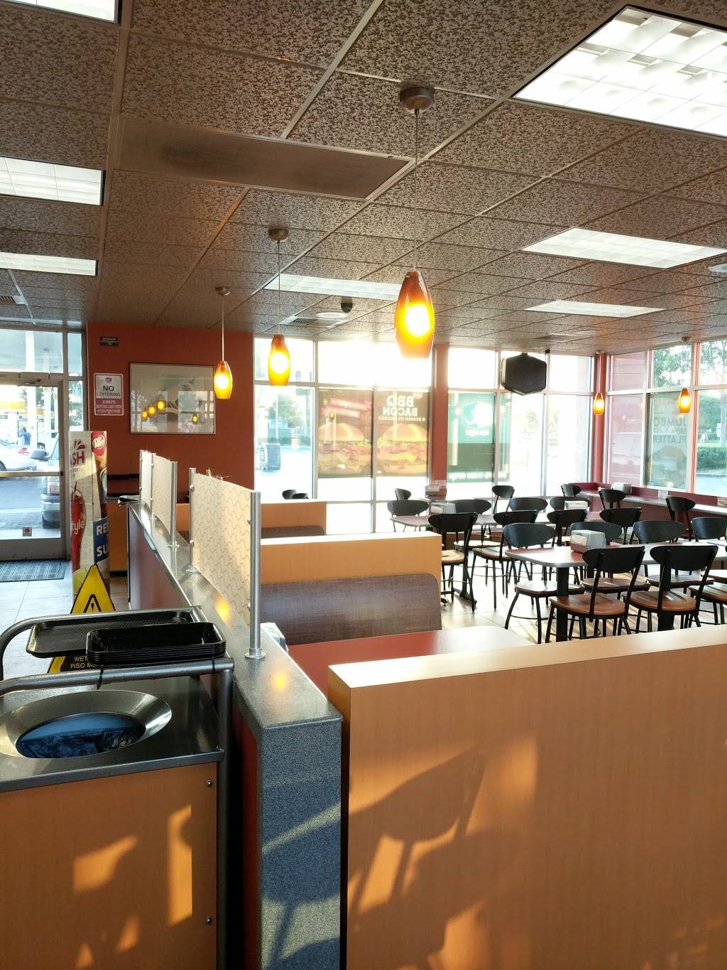 Jack in the Box | restaurant | 720 E Dyer Rd, Santa Ana, CA 92705, USA | 7145464296 OR +1 714-546-4296