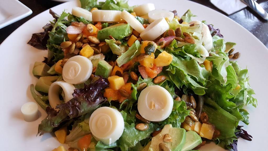 Highstrike Grill | restaurant | 4505 39th Ave SW, Seattle, WA 98116, USA | 2069374050 OR +1 206-937-4050