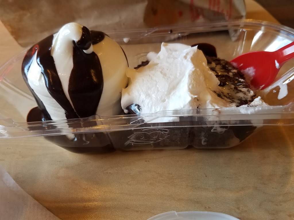 Dairy Queen Grill & Chill | restaurant | 178 E Main St, St Clairsville, OH 43950, USA | 7406951360 OR +1 740-695-1360