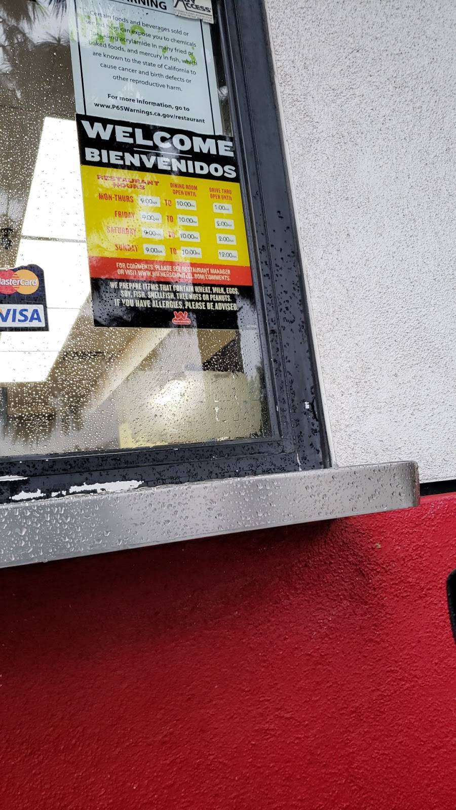 Wienerschnitzel | restaurant | 4394 University Pkwy, San Bernardino, CA 92407, USA | 9094737944 OR +1 909-473-7944