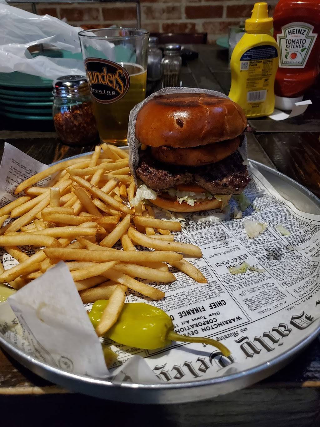 Johnny Macs | restaurant | 842 S Boulder Hwy, Henderson, NV 89015, USA | 7025642121 OR +1 702-564-2121