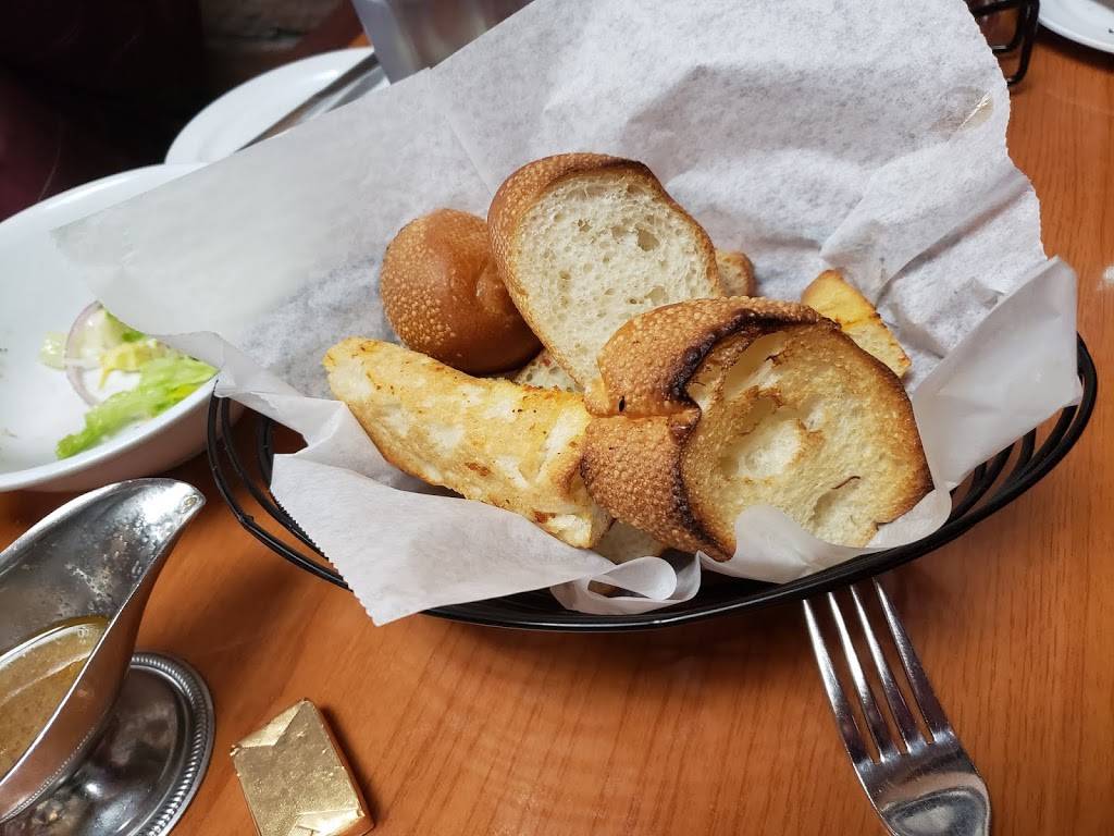 Peppinos Pizzeria | meal delivery | 26952 La Paz Rd, Aliso Viejo, CA 92656, USA | 9496431355 OR +1 949-643-1355