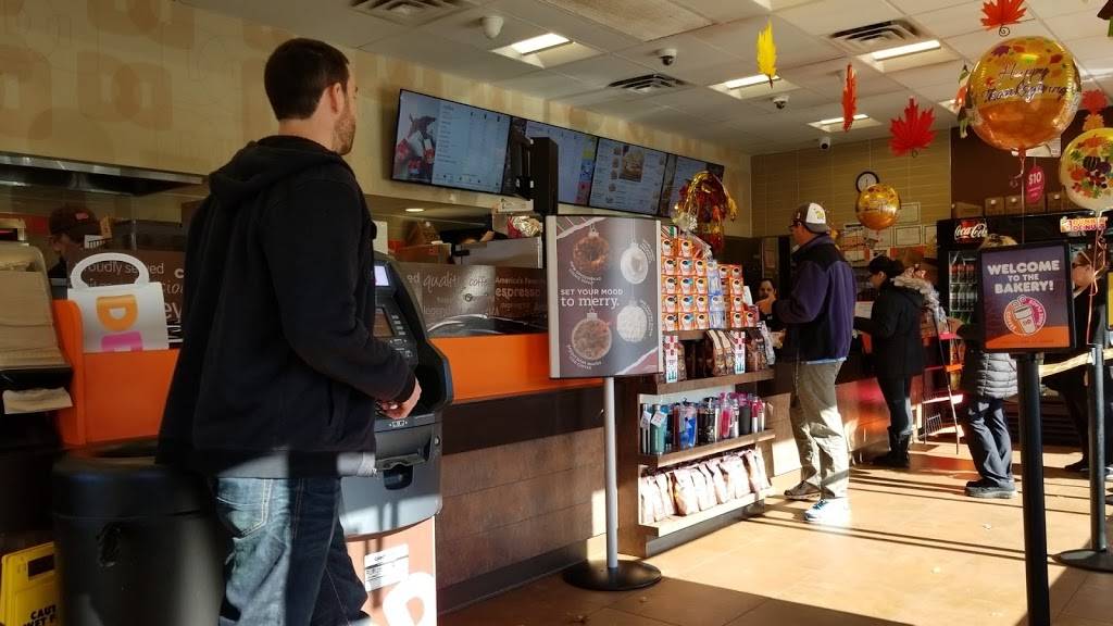 Dunkin Donuts | cafe | 112 Broadway, Greenlawn, NY 11740, USA | 6312616353 OR +1 631-261-6353