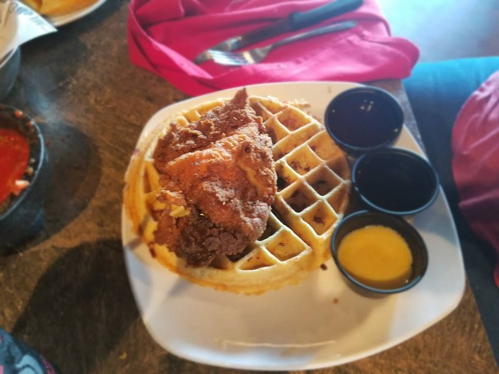 Cafe Ole | restaurant | 959 Cooper St, Memphis, TN 38104, USA | 9013430103 OR +1 901-343-0103