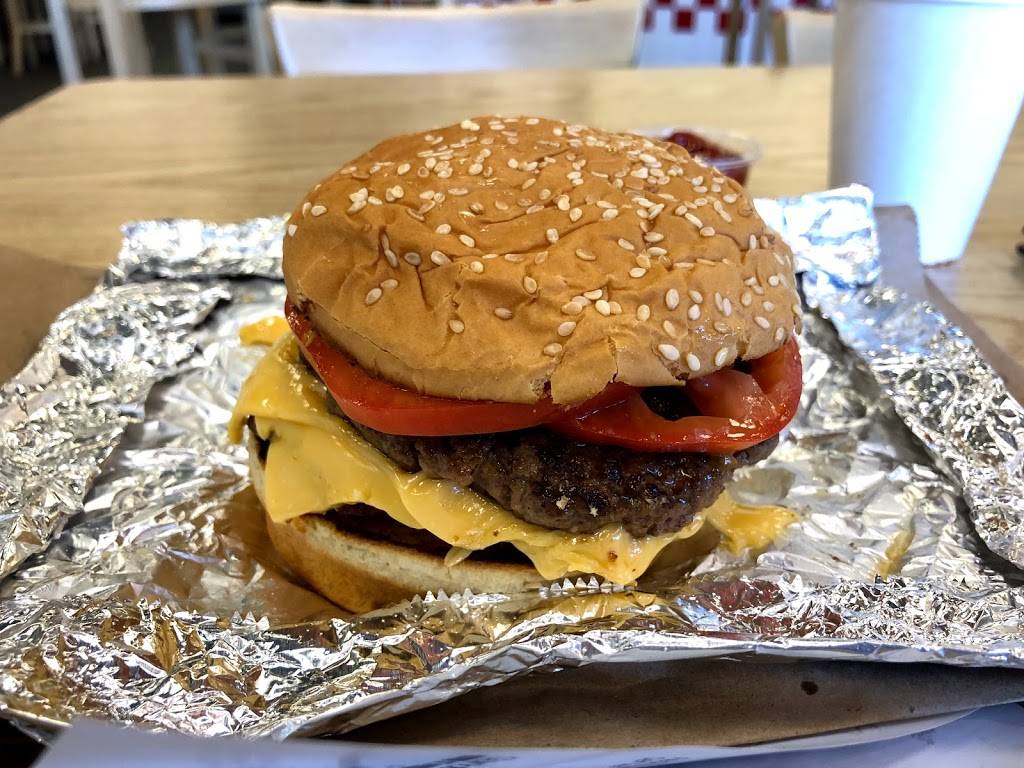 Five Guys | meal takeaway | 11220 NE 124th St, Kirkland, WA 98034, USA | 4258143256 OR +1 425-814-3256