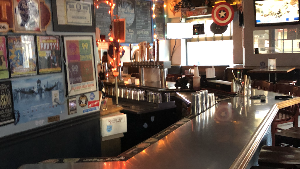 Lions Head Tavern | restaurant | 995 Amsterdam Ave, New York, NY 10025, USA | 2128661030 OR +1 212-866-1030
