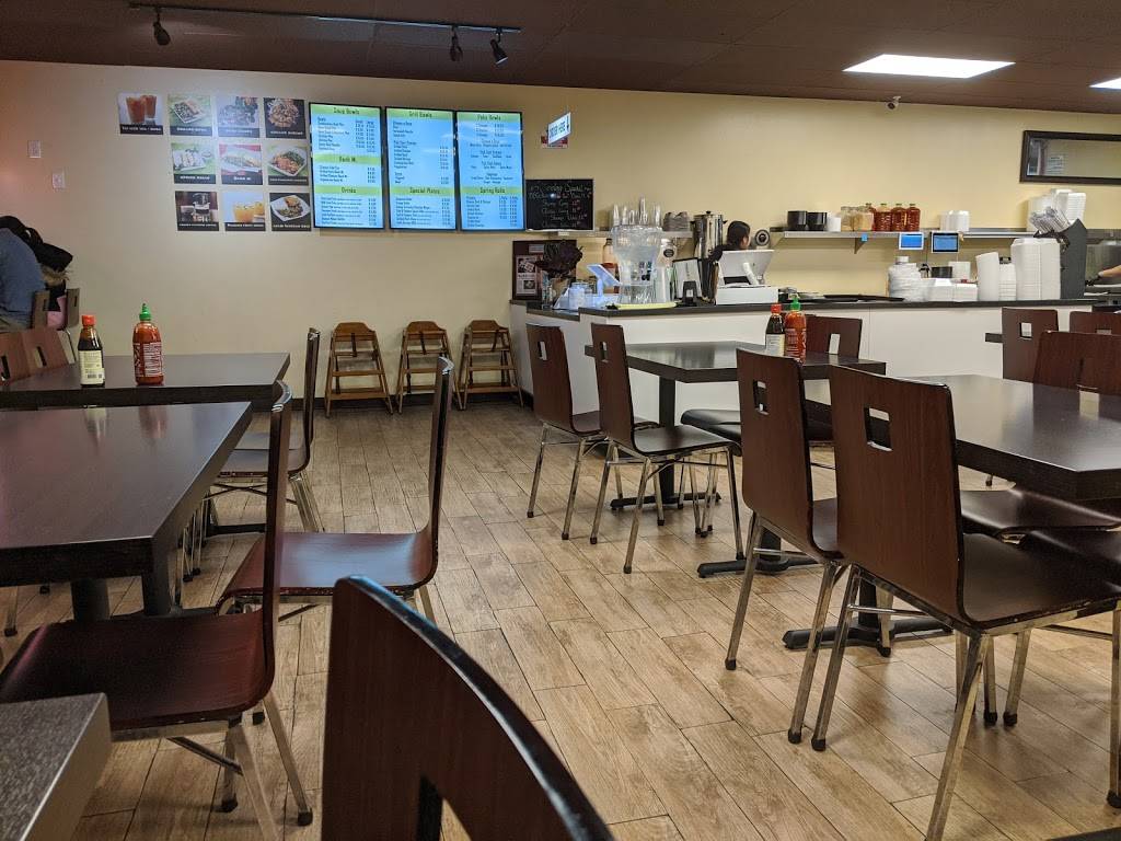 Rolls And Grill | restaurant | 3803 Ming Ave, Bakersfield, CA 93309, USA | 6617355830 OR +1 661-735-5830