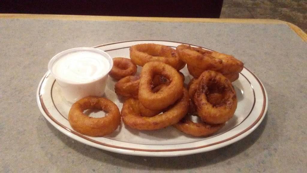 Chippers Grill | restaurant | 1733 N Bloomington St, Streator, IL 61364, USA | 8156735411 OR +1 815-673-5411