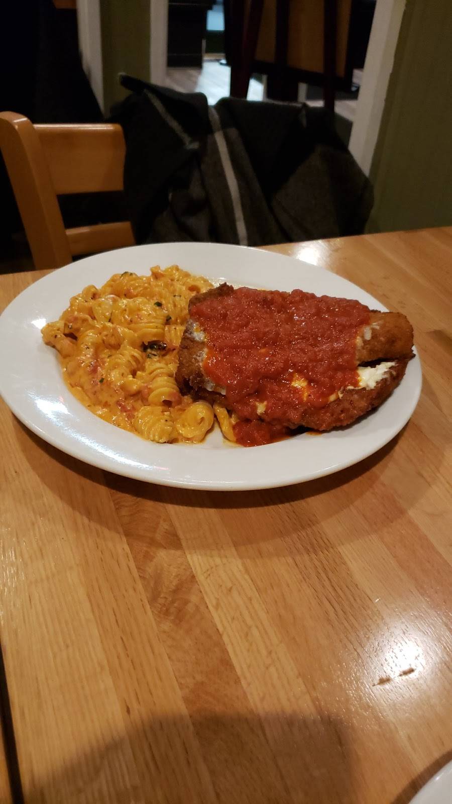 Frankies Italian Pizzeria | restaurant | 1051 Ten Rod Rd, North Kingstown, RI 02852, USA | 4012952500 OR +1 401-295-2500