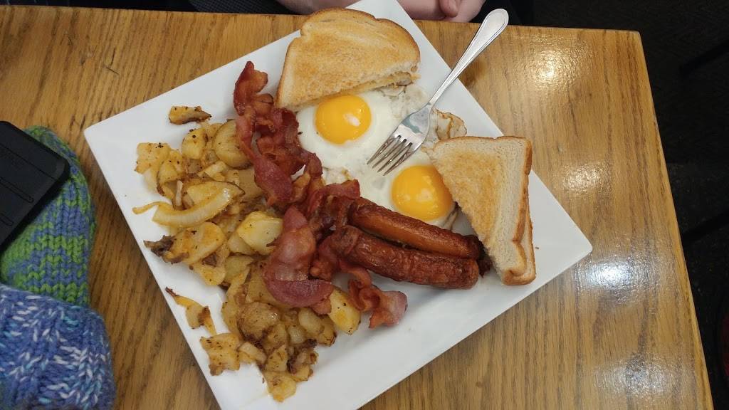 Lonnies On Market St | restaurant | 42 Market St, Brantford, ON N3T 2K6, Canada | 5197520011 OR +1 519-752-0011