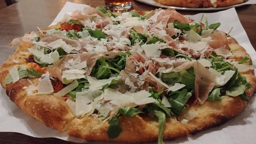 Woodfire Brick Oven Pizza | restaurant | 408 E State St, Rockford, IL 61104, USA | 8159046422 OR +1 815-904-6422