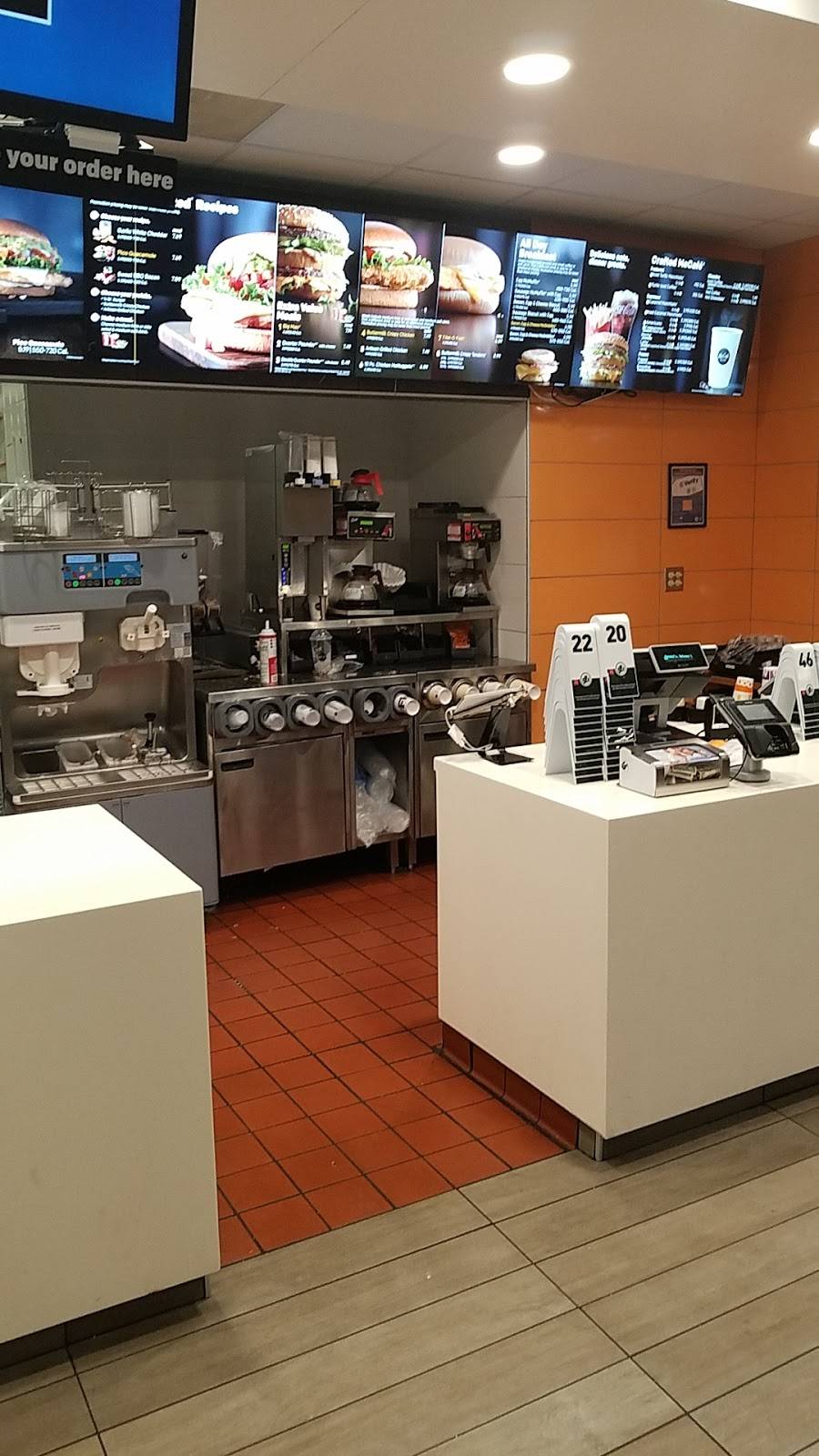 McDonalds | cafe | 39196 Winchester Rd, Murrieta, CA 92563, USA | 9514618044 OR +1 951-461-8044