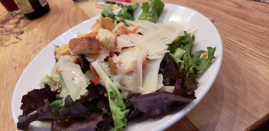 BJs Restaurant & Brewhouse | restaurant | 190 Nut Tree Pkwy, Vacaville, CA 95687, USA | 7073592200 OR +1 707-359-2200