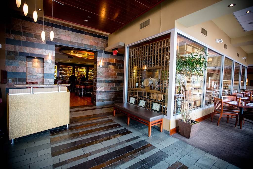 Hennens | restaurant | 193 Chestnut St, Chattanooga, TN 37402, USA | 4236345160 OR +1 423-634-5160