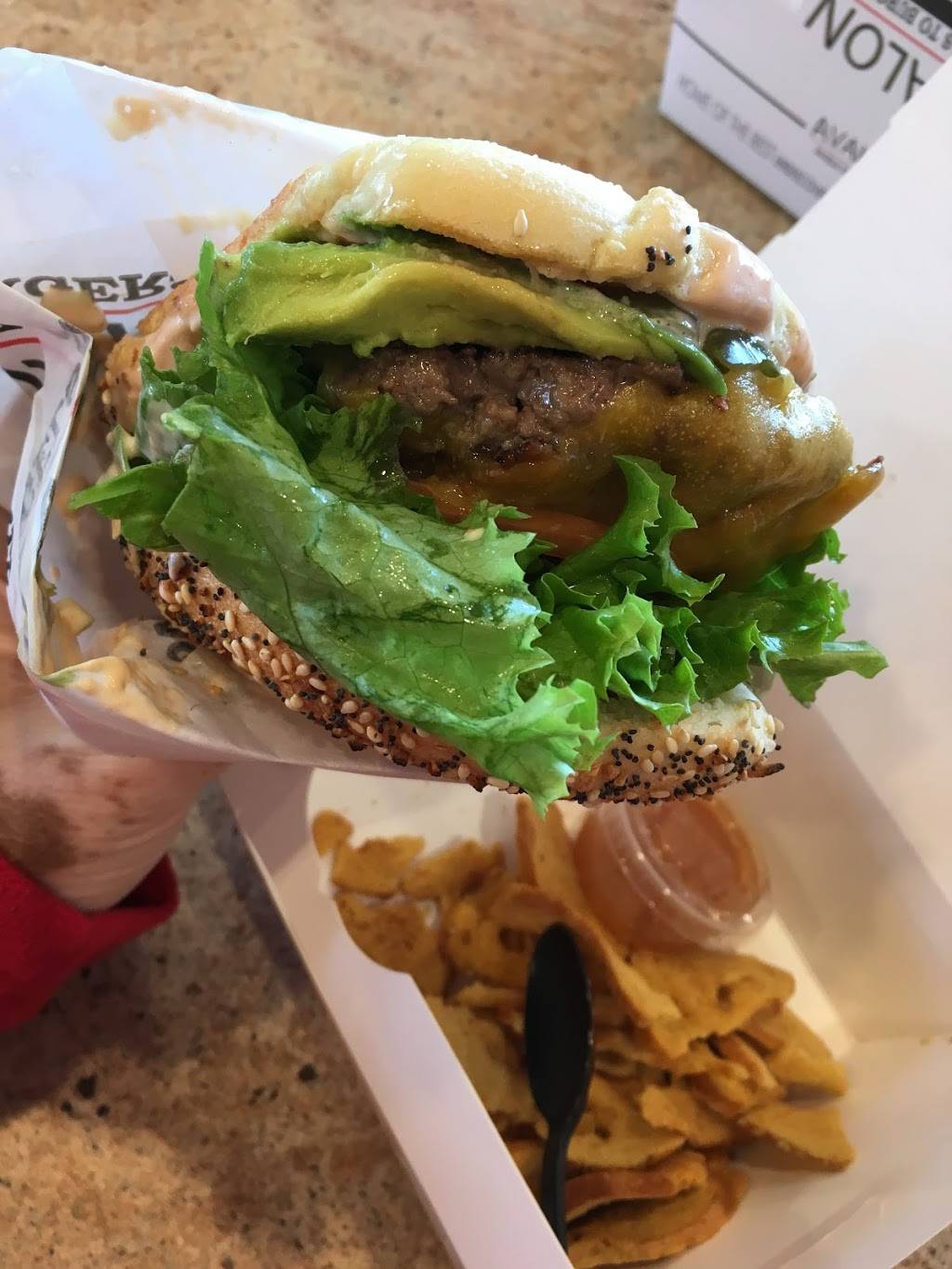 Avalon Bagels to Burgers | restaurant | 174 Yorba Linda Blvd, Placentia, CA 92870, USA | 7149851382 OR +1 714-985-1382