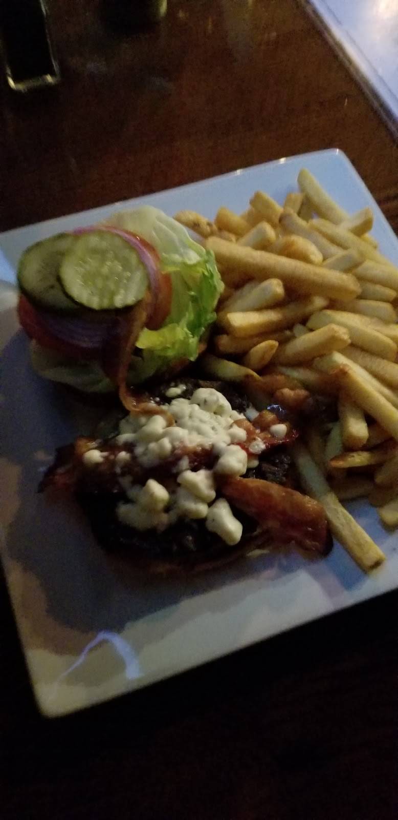 Napper Tandys | restaurant | 969 Main St, Millis, MA 02054, USA | 5087941568 OR +1 508-794-1568