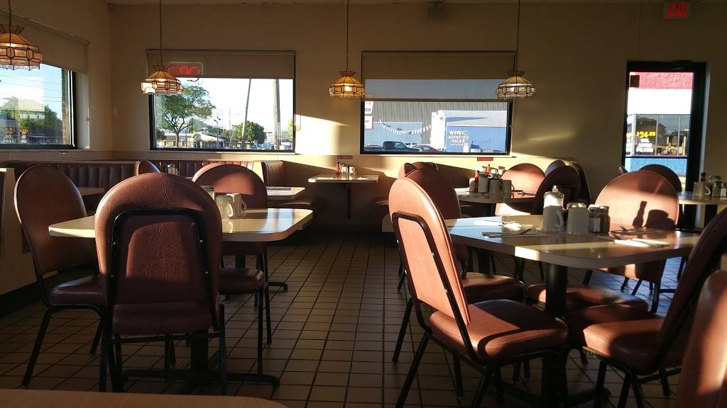 Ham Center Restaurant | restaurant | 28809 Van Dyke Ave, Warren, MI 48093, USA | 5867512211 OR +1 586-751-2211